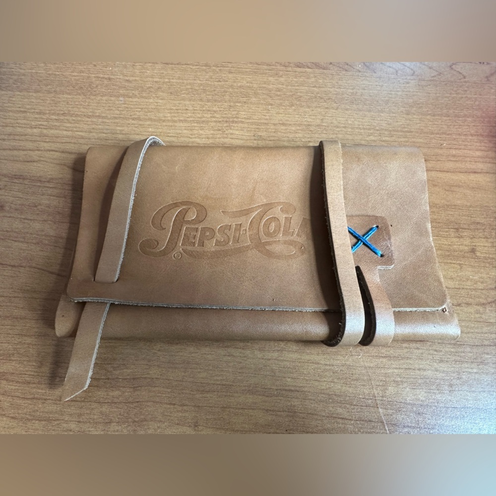 Pepsi Cola Traverse Tan Leather Cord Organizer with Pocket